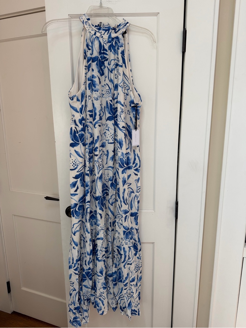 NWT 1. STATE BLUE AND WHITE TIE NECK HALTER DRESS Sz XL SLEEVELESS FLORAL DRESS